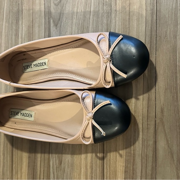 Steve Madden Shoes - Steve Madden Women's Blush and Black Flats